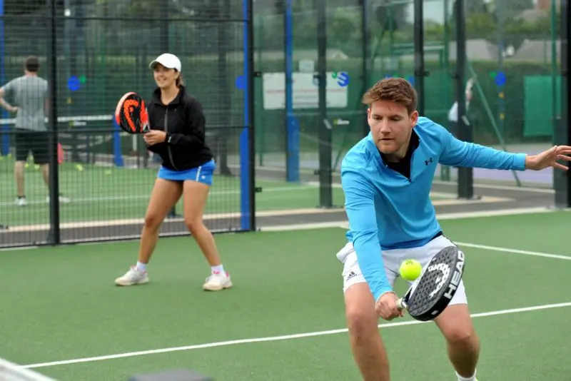 PADDLE COURTS AND SQUASH COURTS